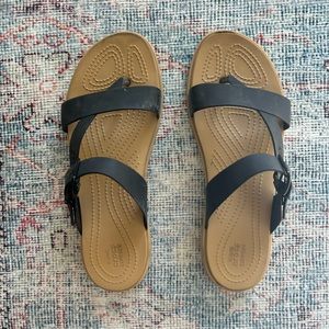 Crocs Tulum Strappy Sandals Size 10